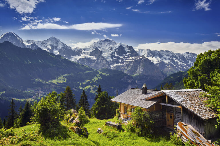 So vermietest du deine Almhütte als Ferienwohnung