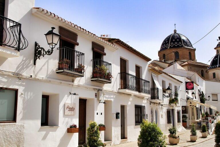 Altea, Alicante, Spain July 8, 2020:narrow Streets And Beautifu